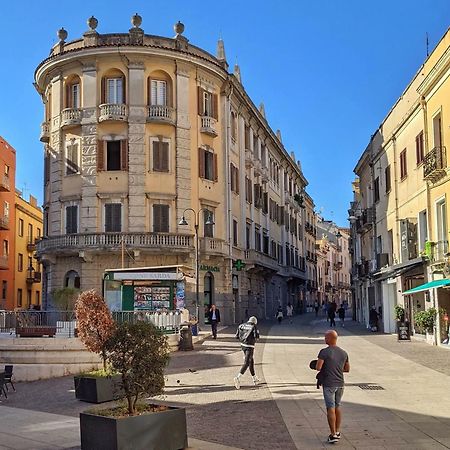 Pley Cagliari Boutique Rooms Buitenkant foto